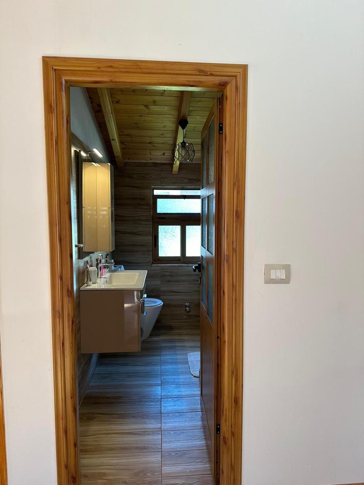 בראט Alimeti Guesthouse מראה חיצוני תמונה